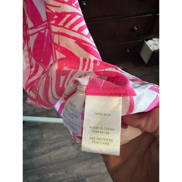 LILLY PULITZER Lei Lei Capri Pink White Silk Tie-Neck Halter Top Size Medium - Picture 4 of 8